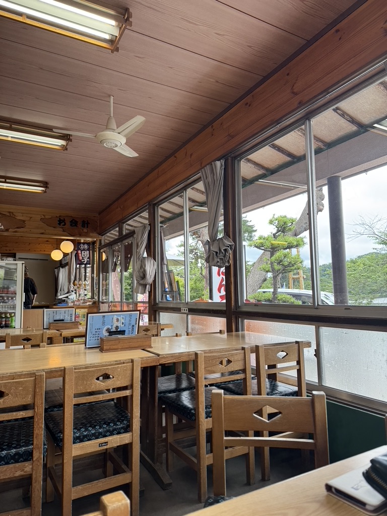 南湖公園近くの茶屋